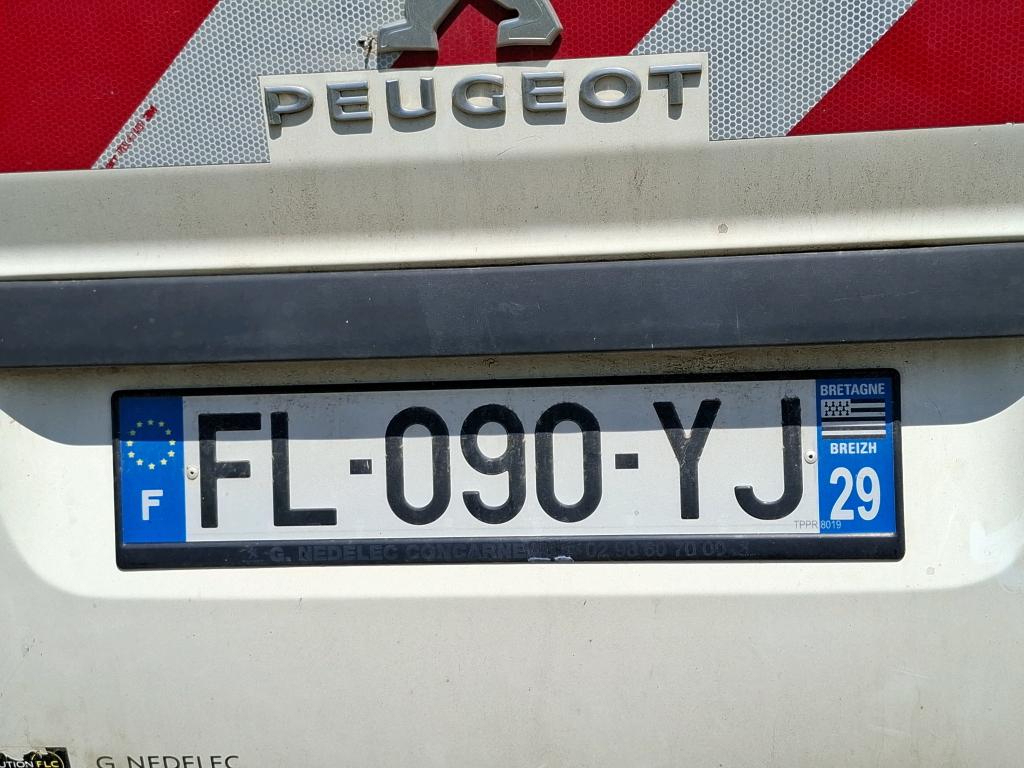 Peugeot BOXER TOLE 335 L2H2 BLUEHDI 140 S&S ASPHALT 2019