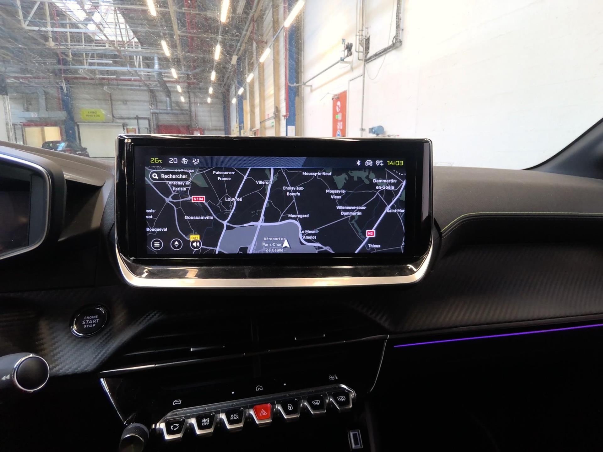 Peugeot 208 Hybrid 136 e-DCS6 GT 2024