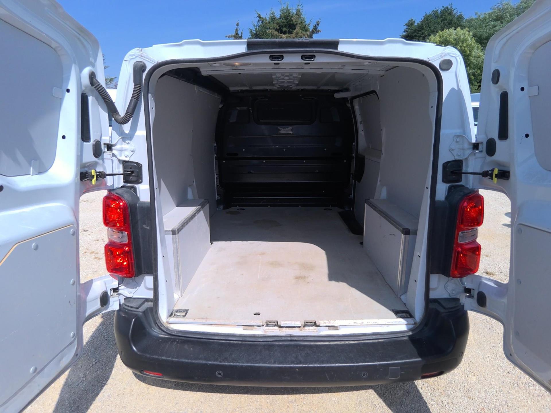Citroen JUMPY FGN M BLUEHDI 120 S&S BVM6  2025