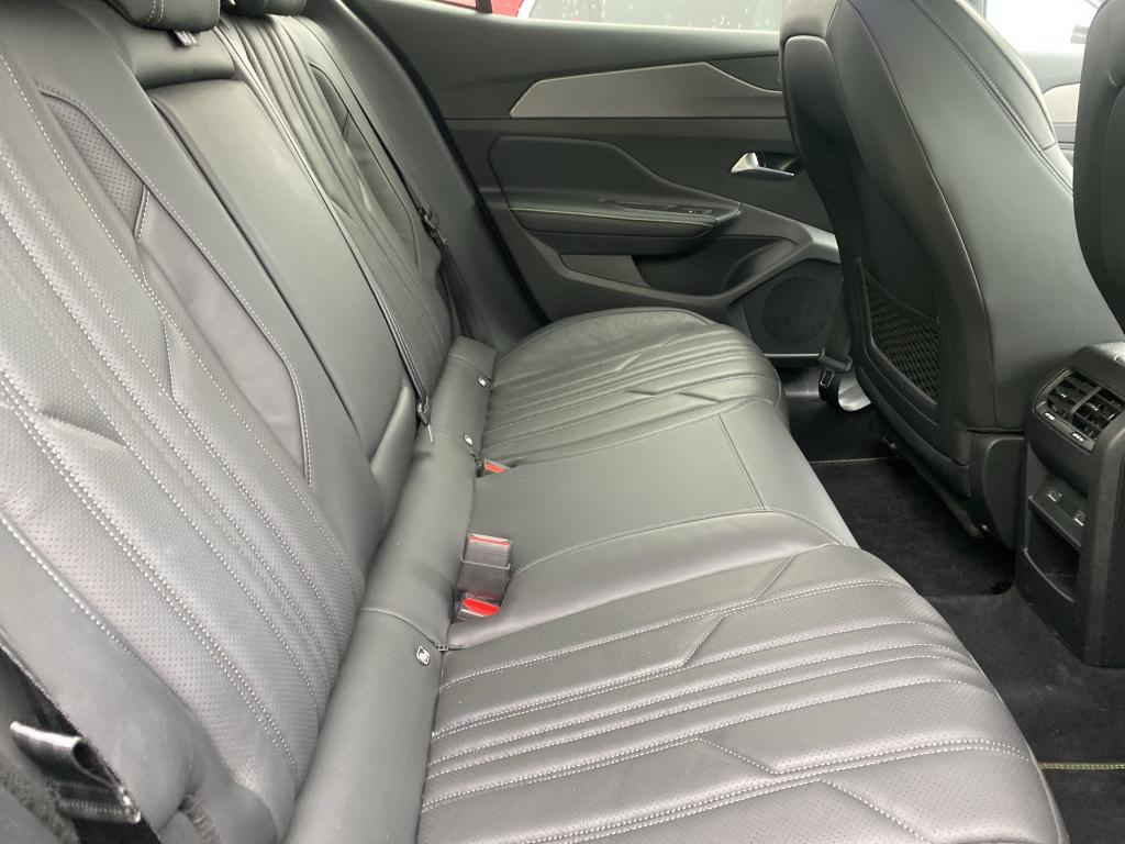 Peugeot 408 PHEV 225 e-EAT8 GT 2022