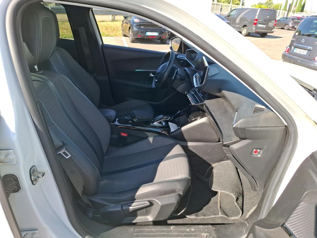 Peugeot 2008 BlueHDi 130 S&S EAT8 Allure Business 2021
