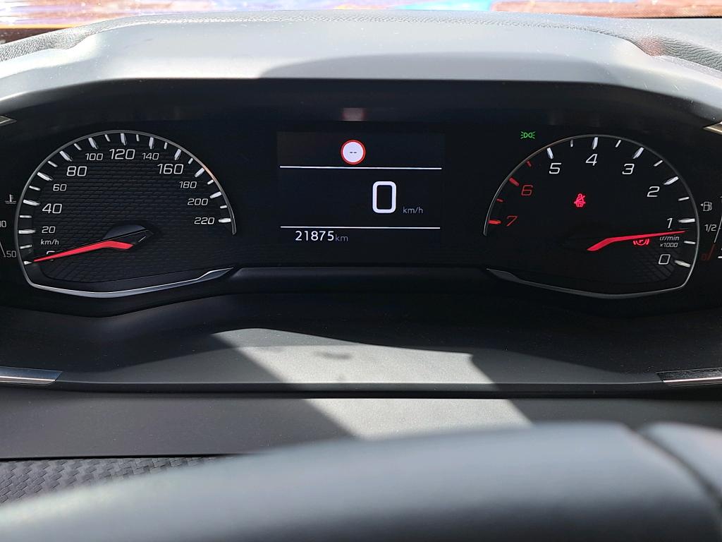 Peugeot 2008 BlueHDi 110 S&S BVM6 Active Business 2021