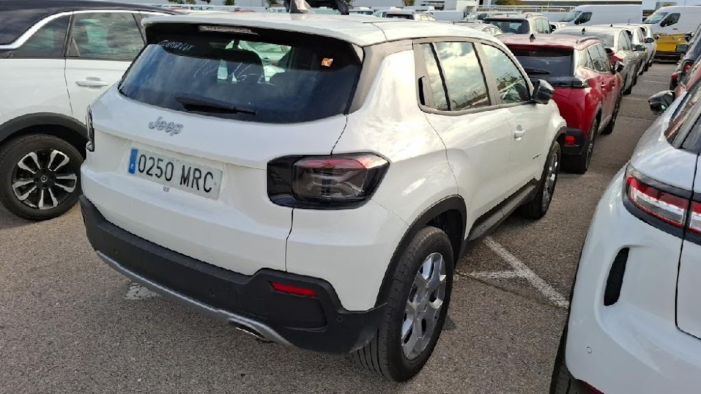 Foto Jeep AVENGER 8