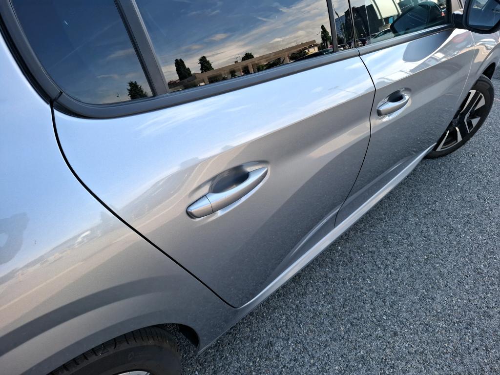 Peugeot 208 100 S&S BVM6 Allure 2025