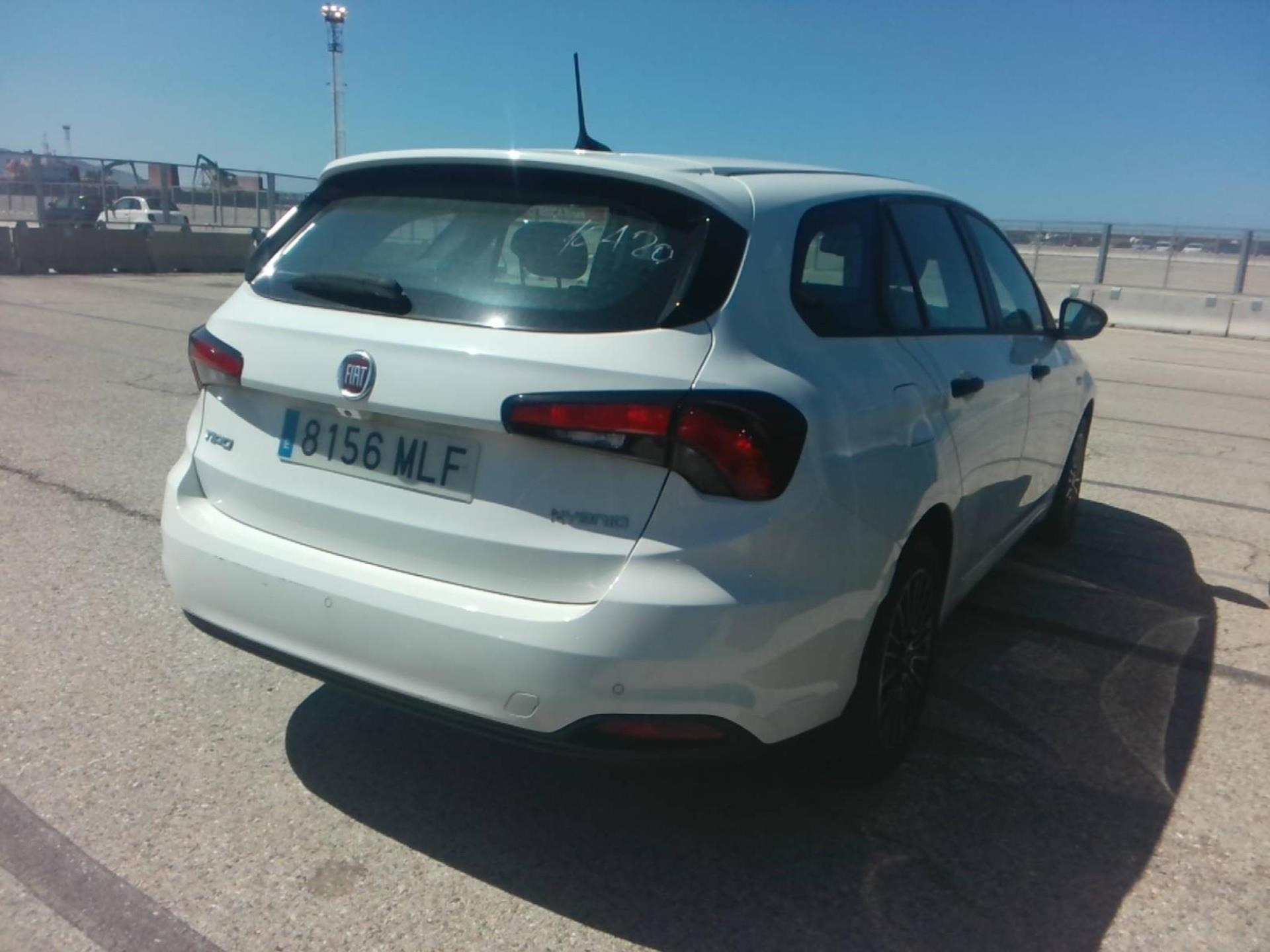 FIAT Tipo SW 1.5 Firefly Turbo 130 ch S&S DCT7 Hybrid Cross 2023