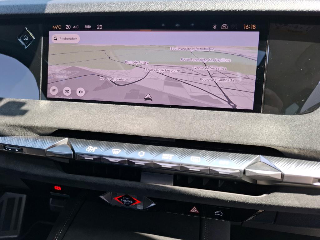 DS DS 4 BlueHDi 130 EAT8 Performance Line+ 2022