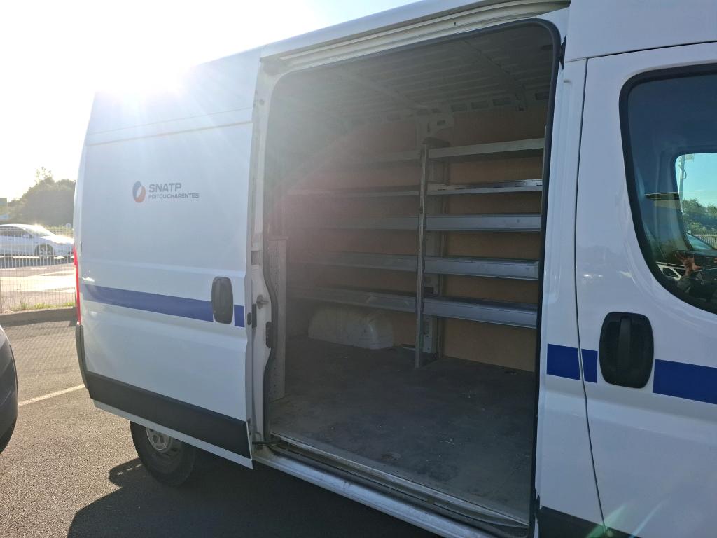 Peugeot BOXER TOLE 335 L2H2 BLUEHDI 120 S&S ASPHALT 2021