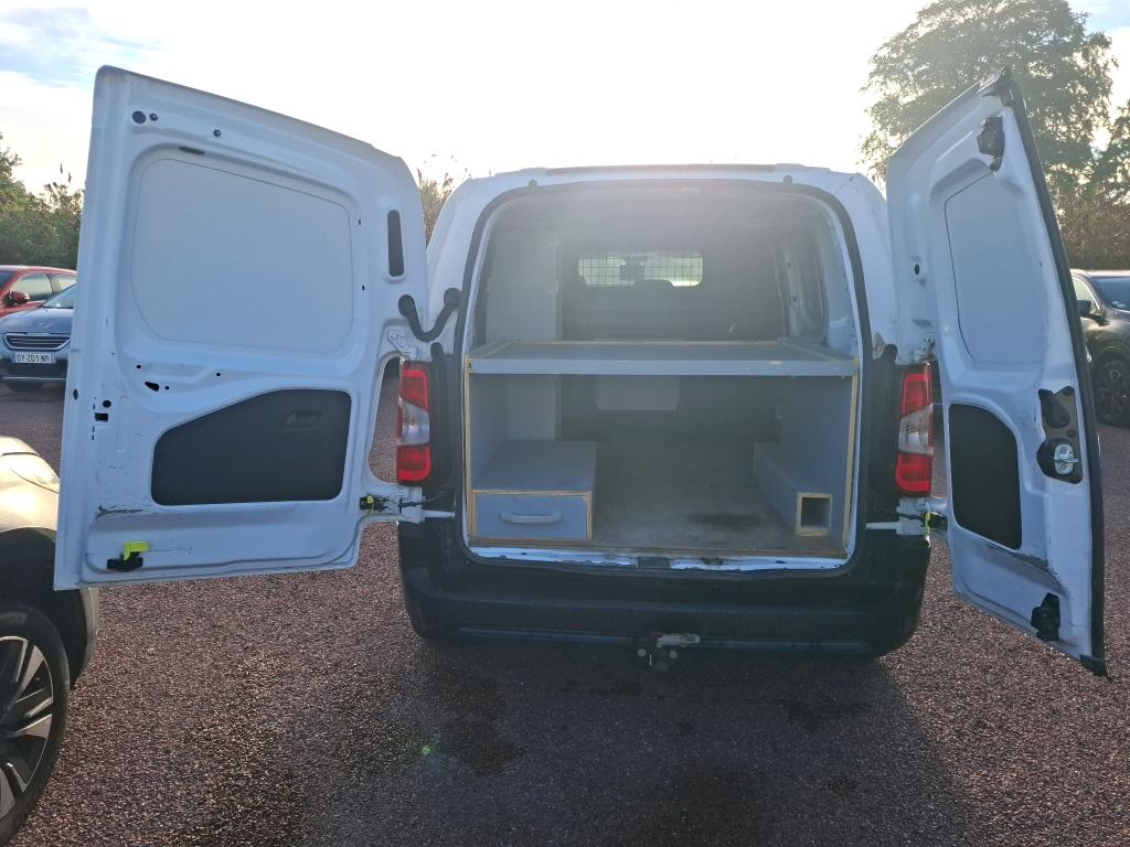 Peugeot PARTNER FOURGON STANDARD 650 KG BLUEHDI 100 S&S BVM5 PREMIUM 2021