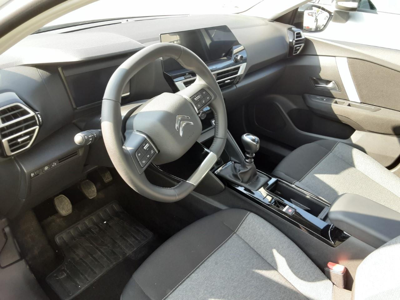 Foto Citroën C4 X 3