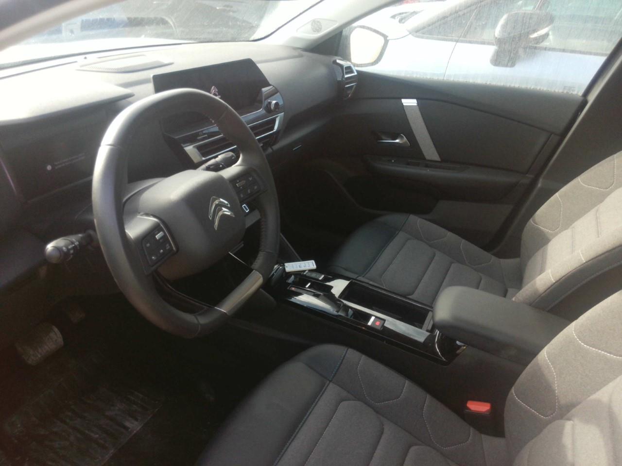 Foto Citroën C4 X 3