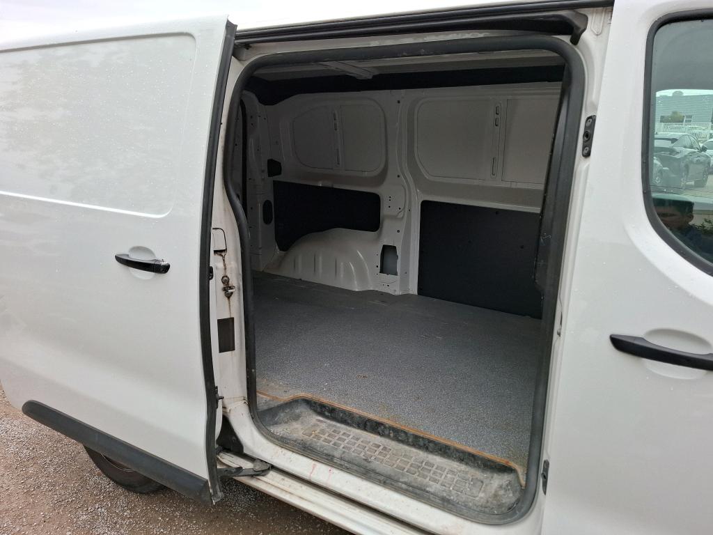 Peugeot EXPERT FGN TOLE STANDARD 2.0 BLUEHDI 120 S&S BVM6 PREMIUM 2020