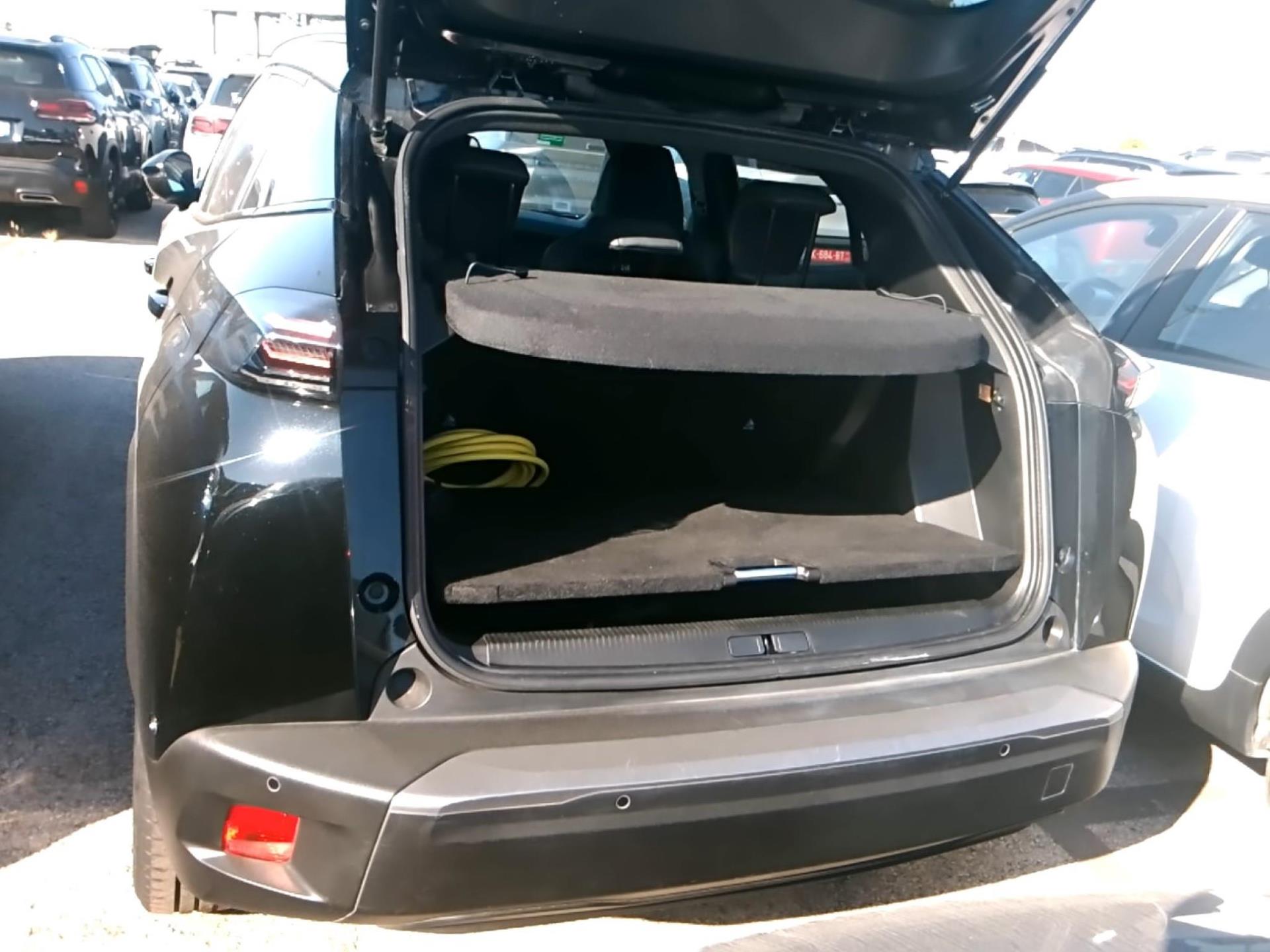 Peugeot 2008 Electrique 50 kWh 136 ch GT 2025
