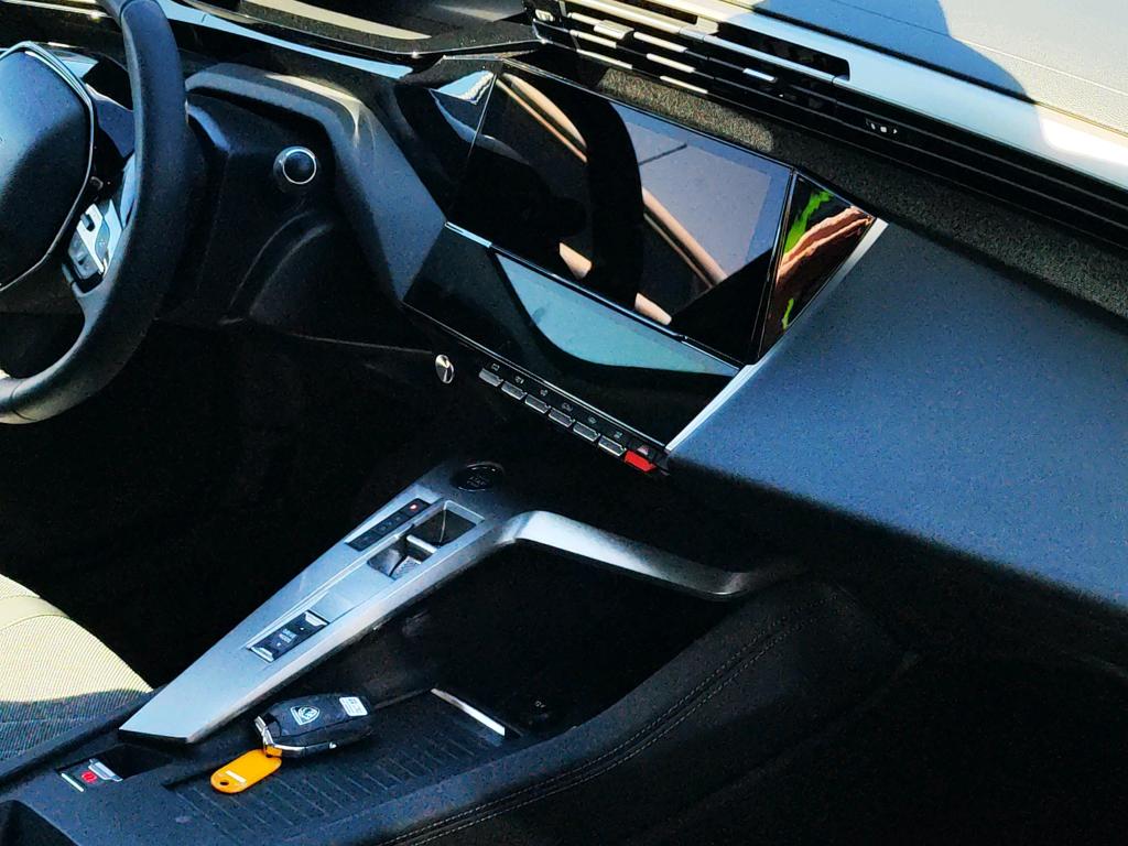 Peugeot 408 PHEV 225 e-EAT8 Allure Pack 2023
