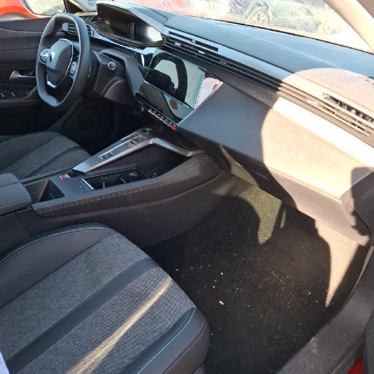 Foto Peugeot 408 12
