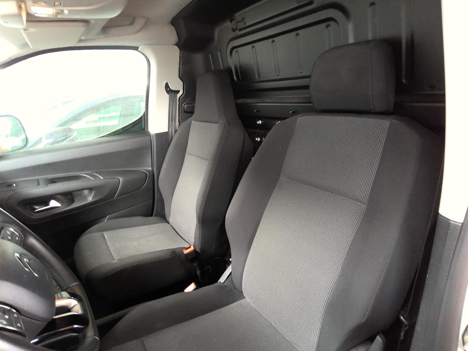 Citroen BERLINGO VAN TAILLE XL 950KG BLUEHDI 100 S&S BVM6  2023
