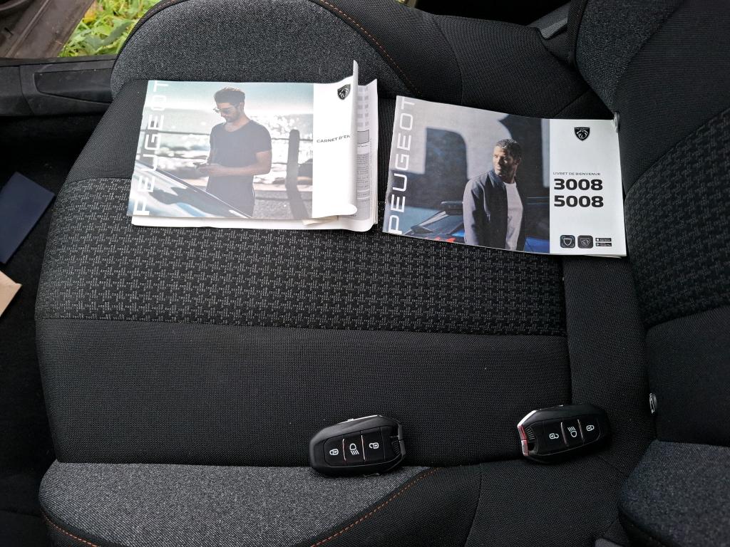 Peugeot 3008 BlueHDi 130ch S&S EAT8 Active Pack 2022