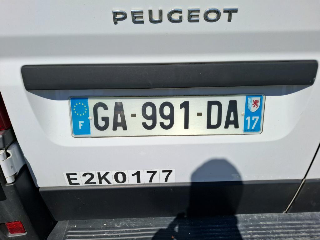 Peugeot BOXER TOLE 335 L2H2 BLUEHDI 120 S&S ASPHALT 2021