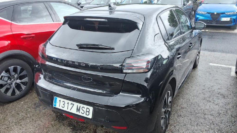 Foto Peugeot 208 13