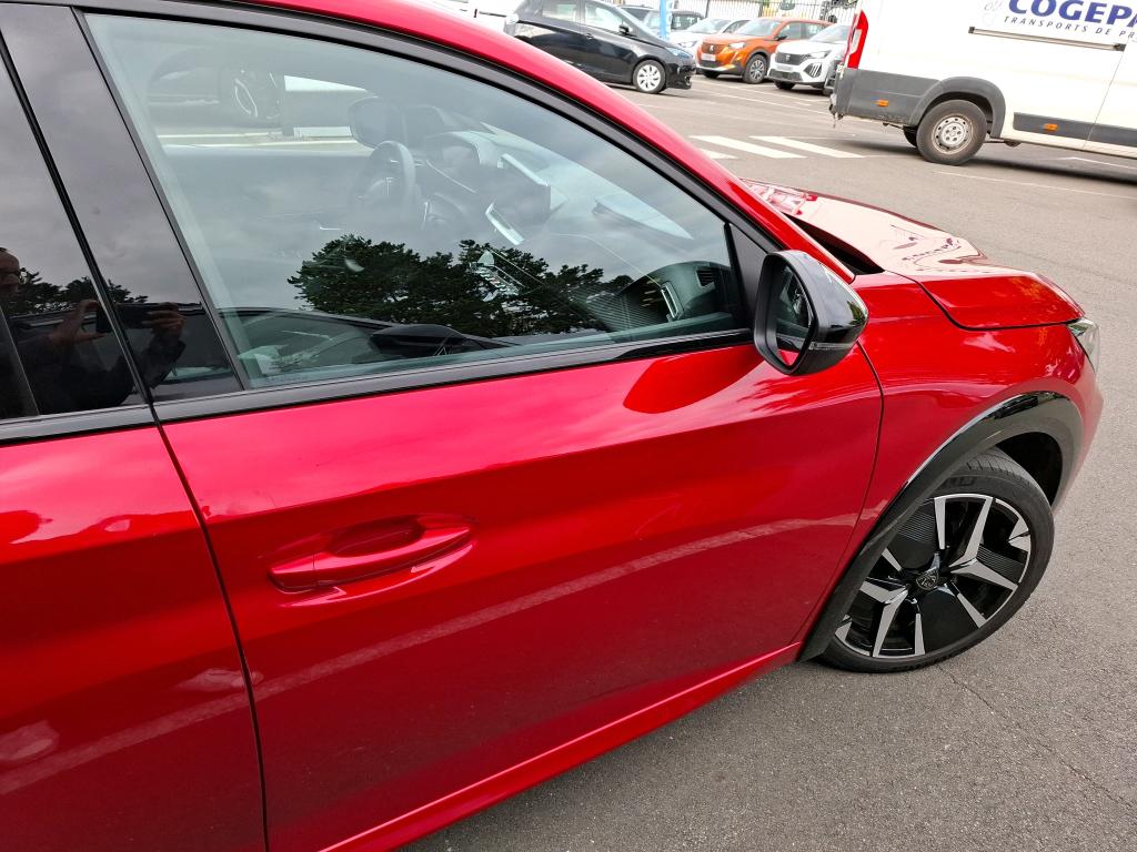 Peugeot 208 Hybrid 110 e-DCS6 GT 2025