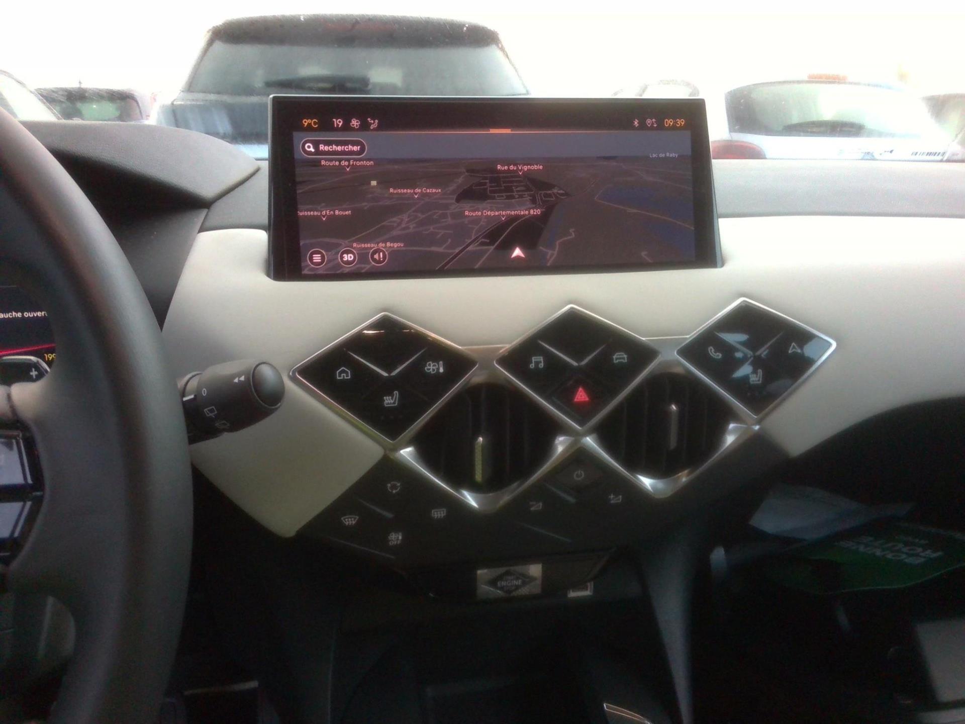 DS DS 3 PureTech 130 EAT8 Esprit de Voyage 2024