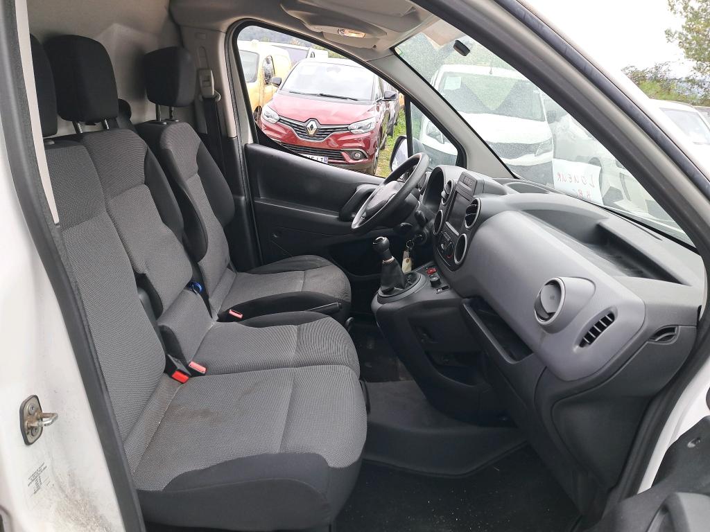 Peugeot PARTNER FOURGON STANDARD 1.6 BLUEHDI 75 BVM5 PREMIUM PACK 2017