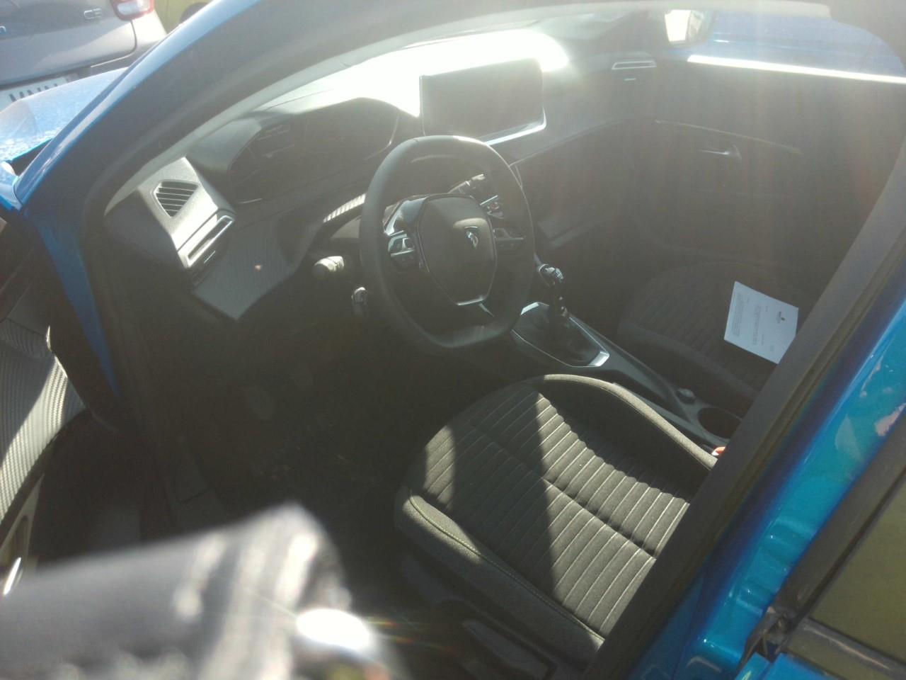 Foto Peugeot 208 3