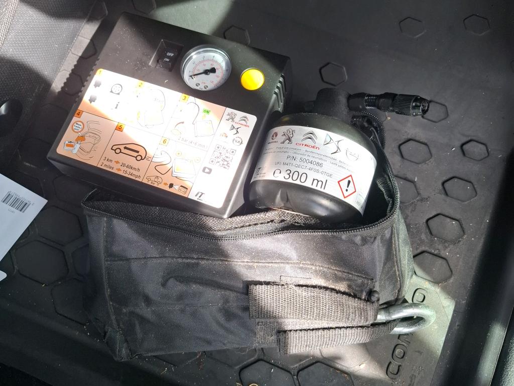 Opel COMBO CARGO 1.5 100 CH S/S L1H1 BVM6 STANDARD PACK CLIM 2022