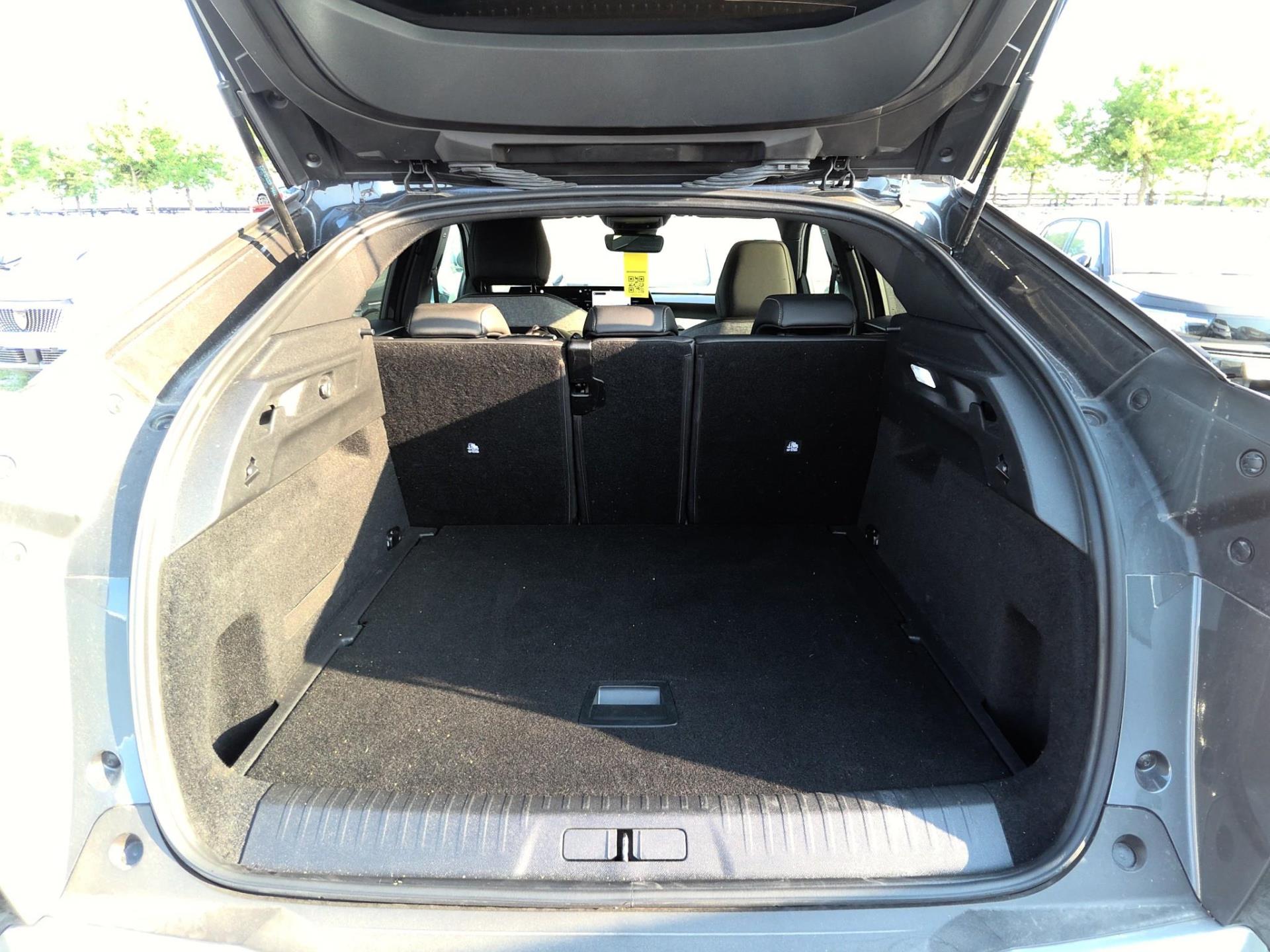 Peugeot 3008 Hybrid 145 e-DCS6 Allure 2025
