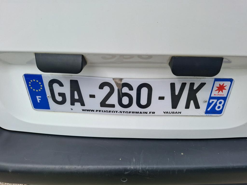 Peugeot PARTNER FOURGON STANDARD 650 KG BLUEHDI 100 S&S BVM5 PREMIUM 2021
