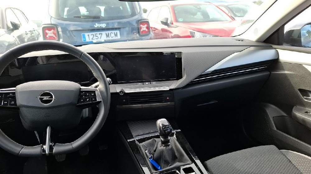 Foto Opel Astra 11