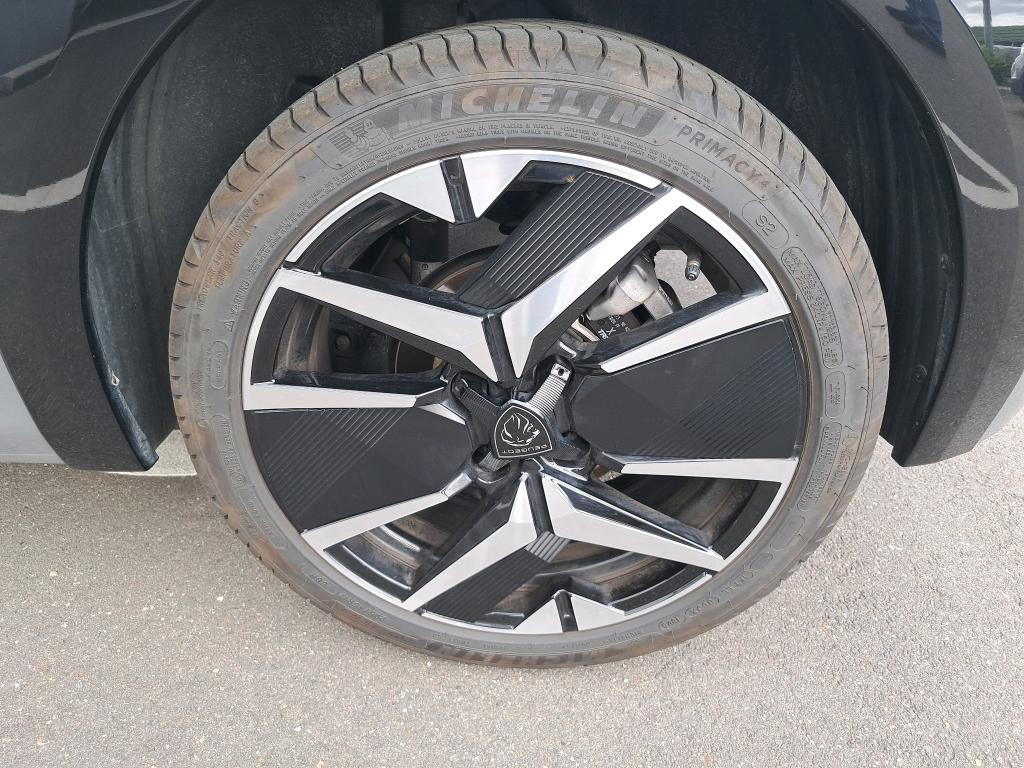 Peugeot 208 Hybrid 145 ch e-DCS6 GT 2025