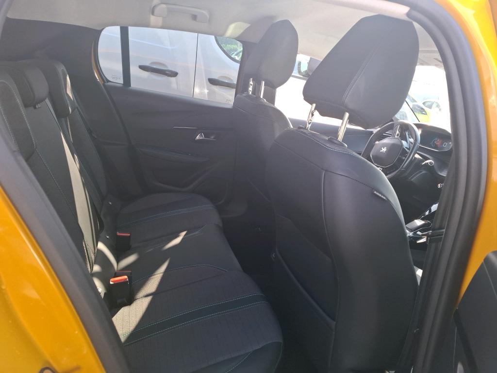 Peugeot 208 Electrique 50 kWh 136ch Allure Business 2021