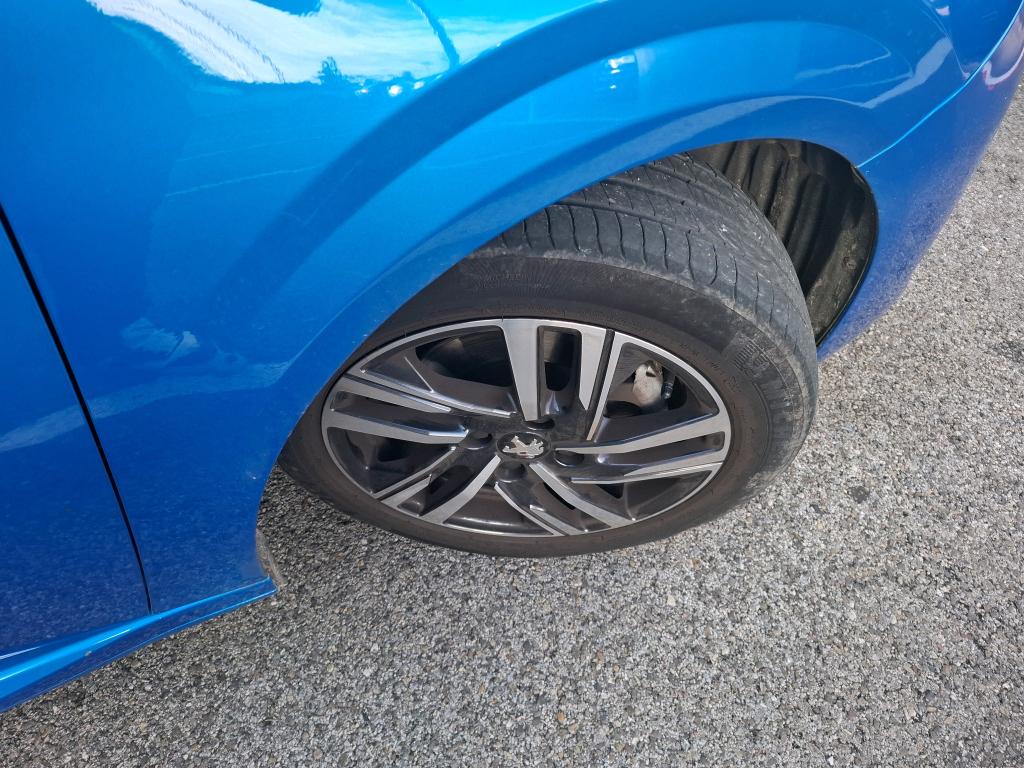 Peugeot 208 PureTech 100 S&S EAT8 Allure Pack 2023