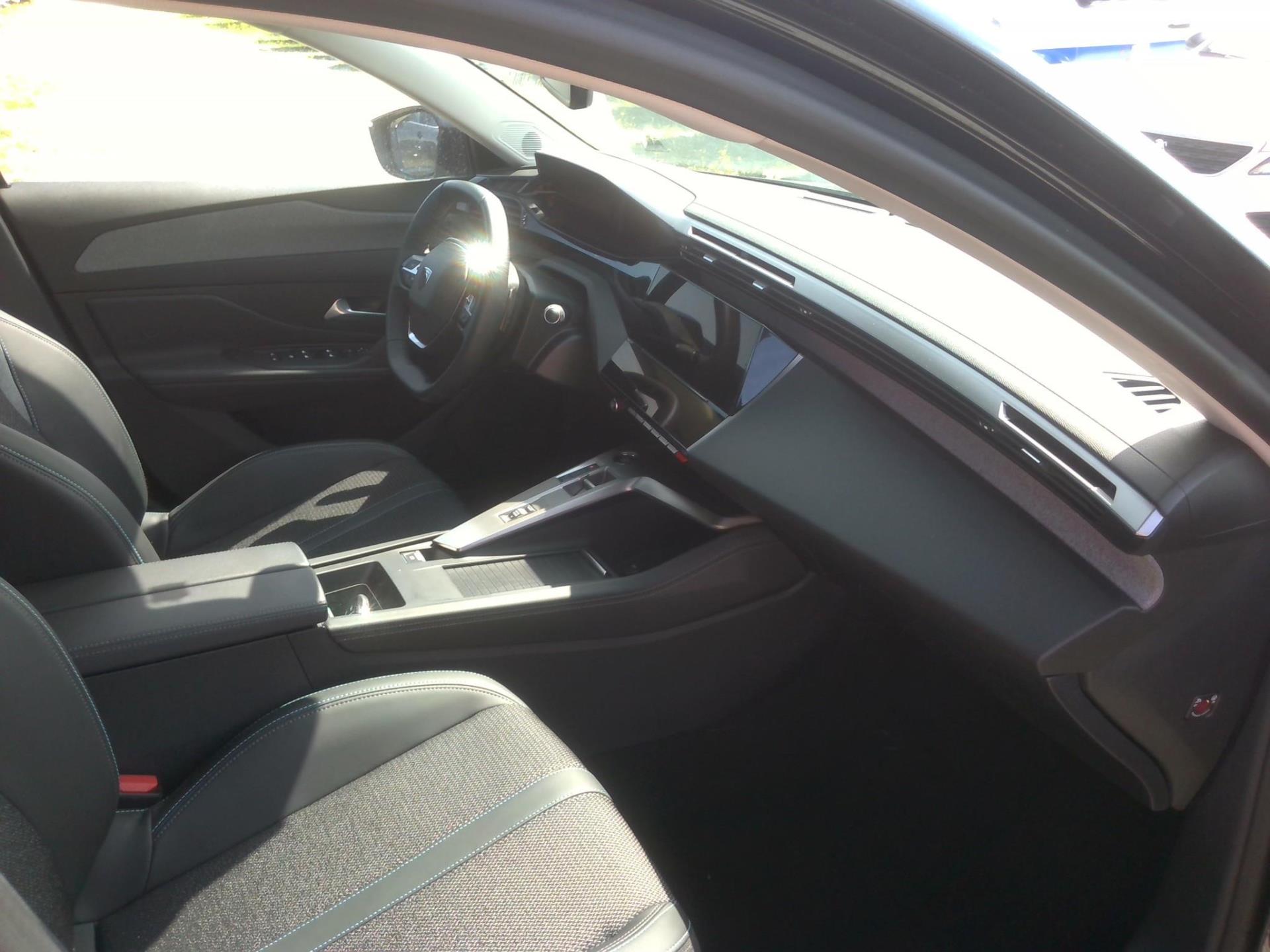 Peugeot 308 BlueHDi 130ch S&S EAT8 Allure 2024