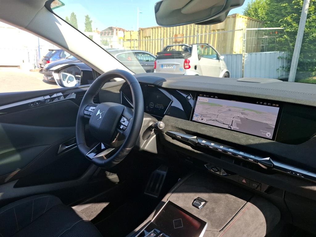 DS DS 4 BlueHDi 130 EAT8 Performance Line 2024