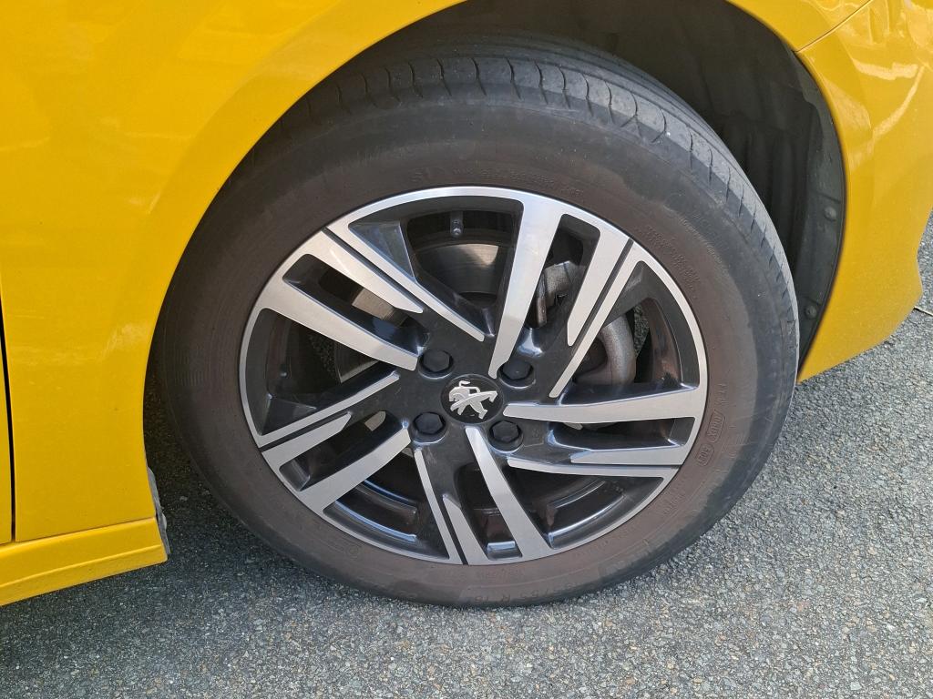 Peugeot 208 II