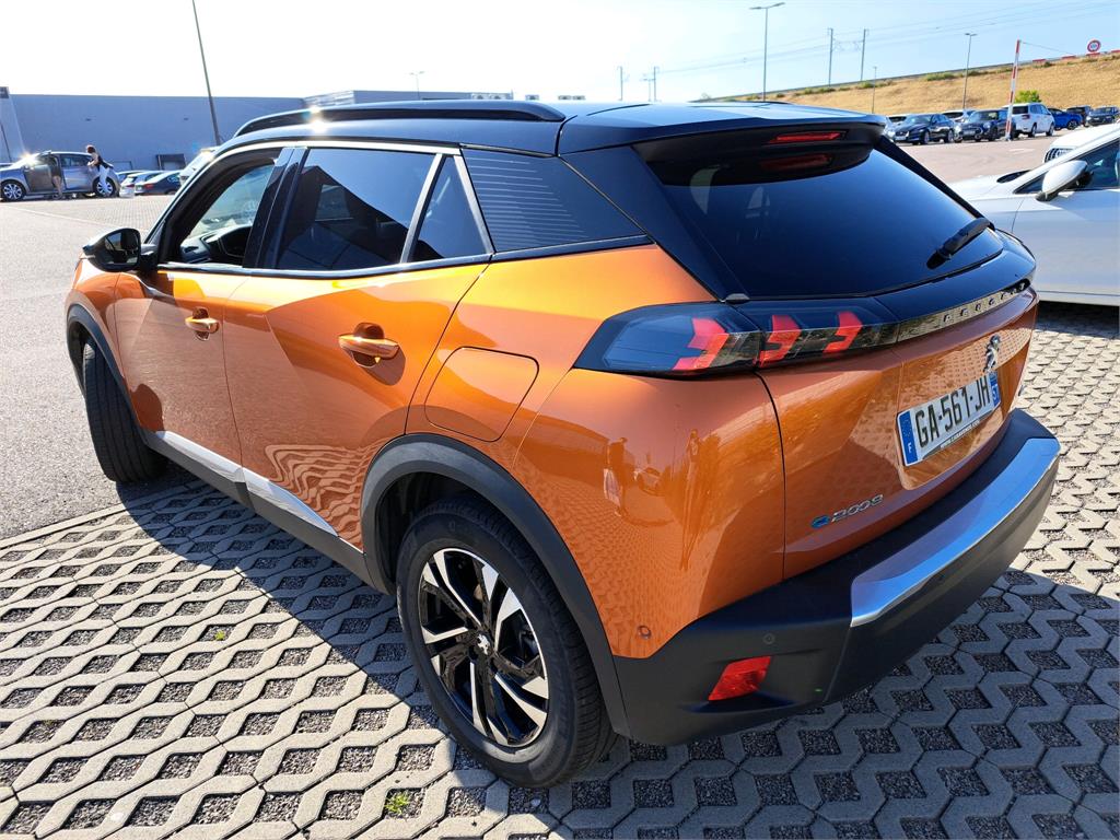 Peugeot 2008 Electrique 136 ch GT 2021