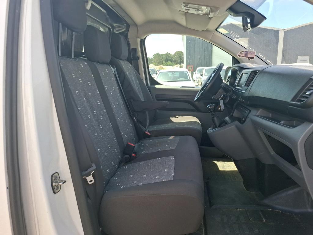 Peugeot EXPERT FGN TOLE STANDARD 2.0 BLUEHDI 120 S&S BVM6 ASPHALT 2020
