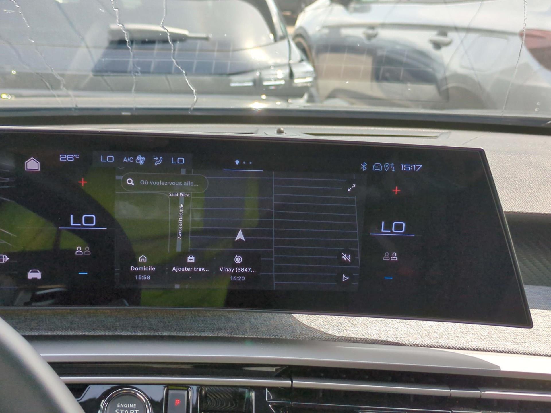 Peugeot 3008 Hybrid 136 e-DCS6 Allure 2024