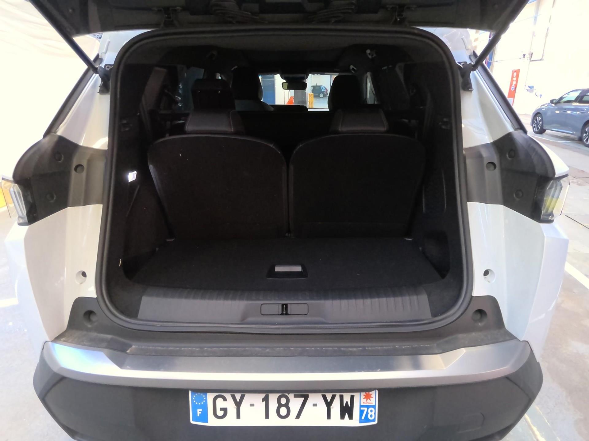 Peugeot 5008 Hybrid 136 e-DCS6 Allure 2024