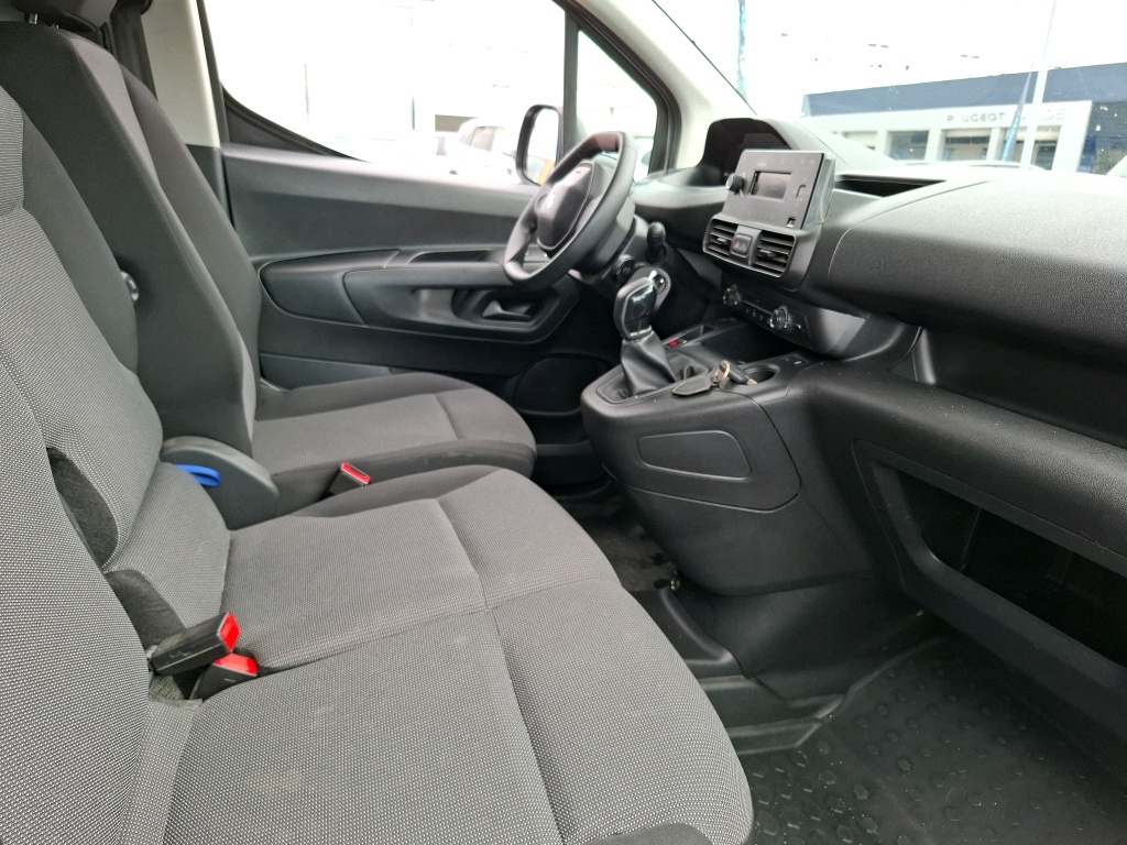 Peugeot PARTNER FOURGON STANDARD 1000 KG BLUEHDI 100 S&S BVM5 PREMIUM 2021