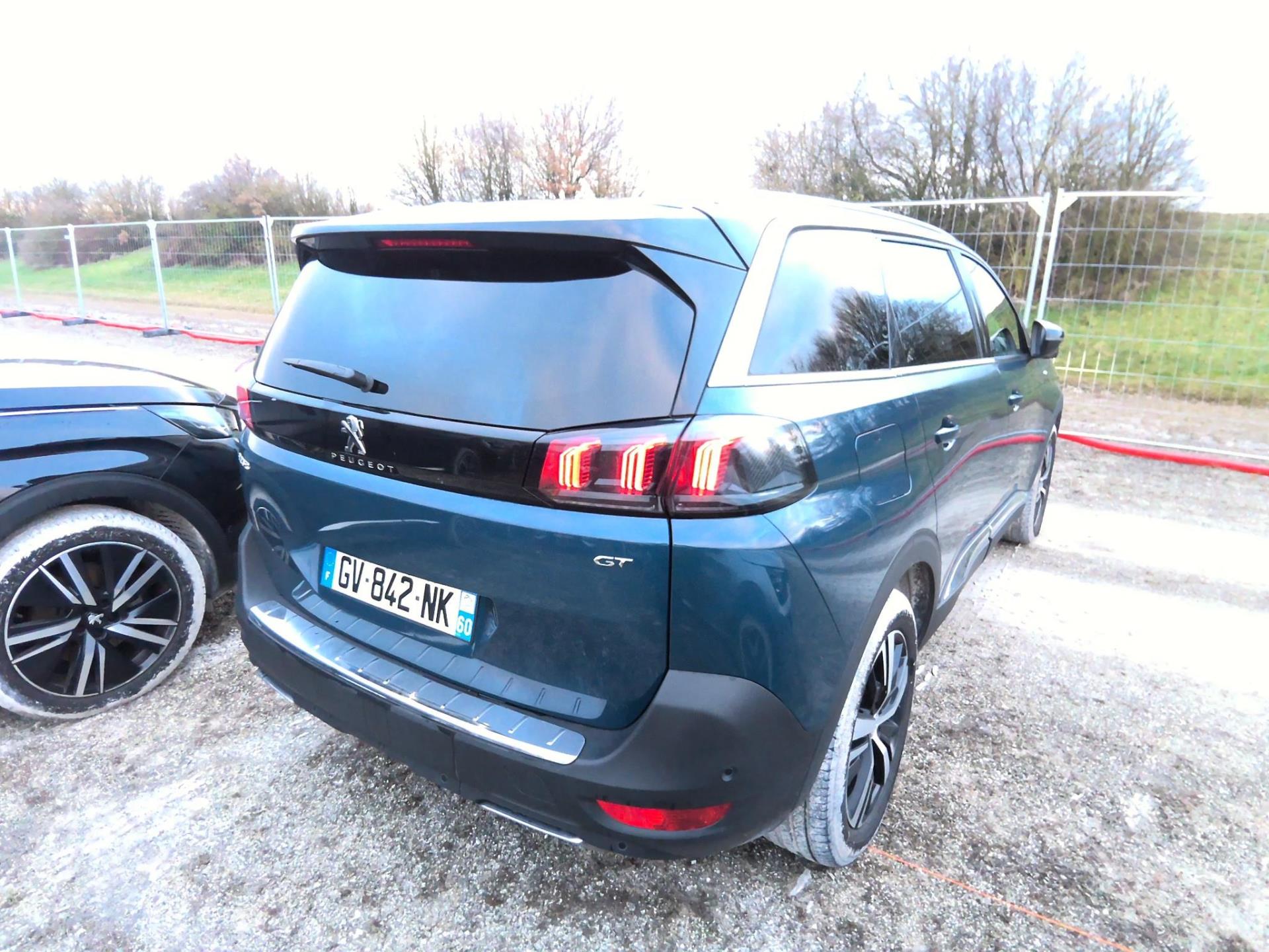 Peugeot 5008 Hybrid 136 e-DCS6 GT 2024