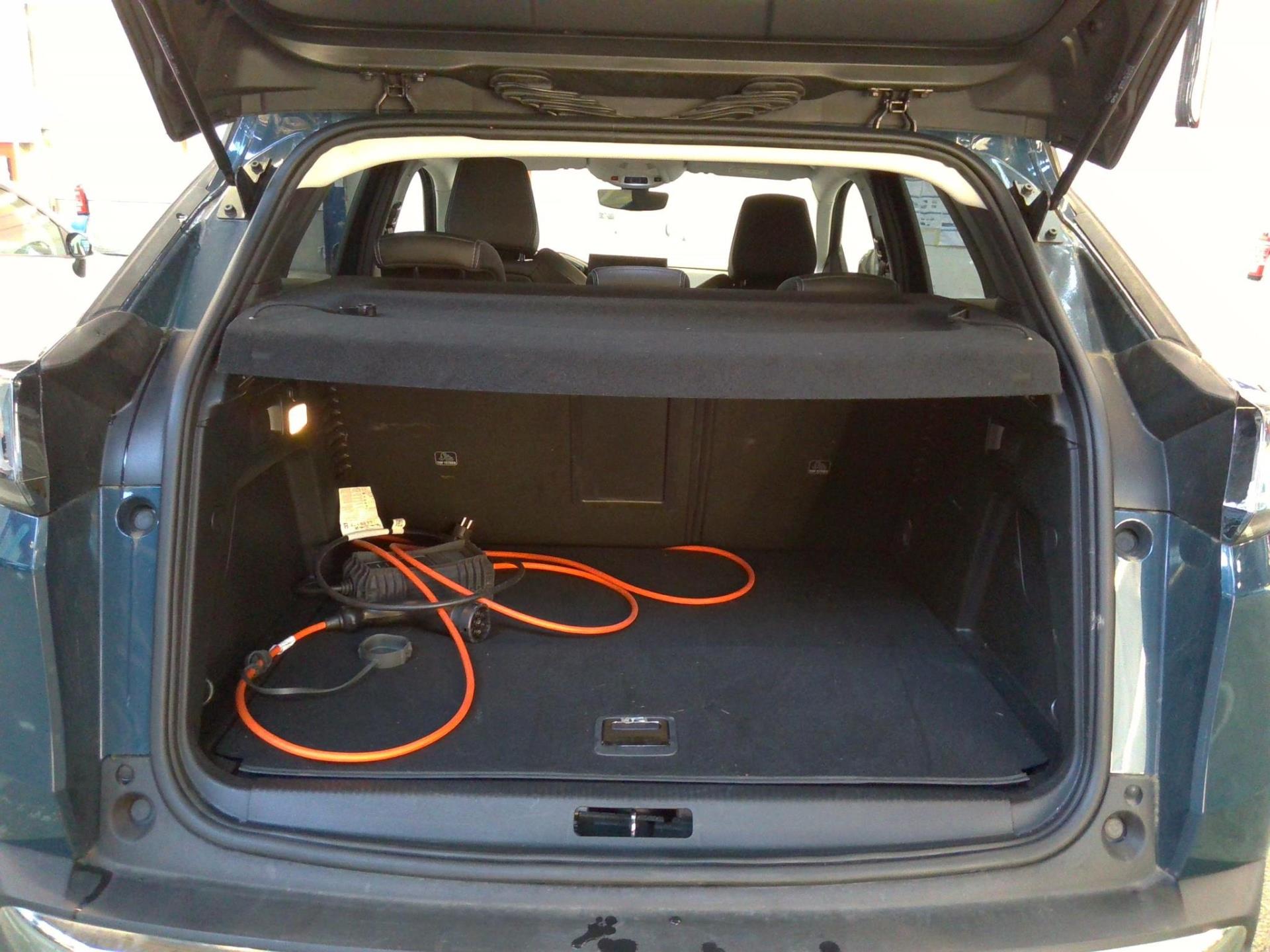 Peugeot 3008 Hybrid 225 e-EAT8 Allure Pack 2022