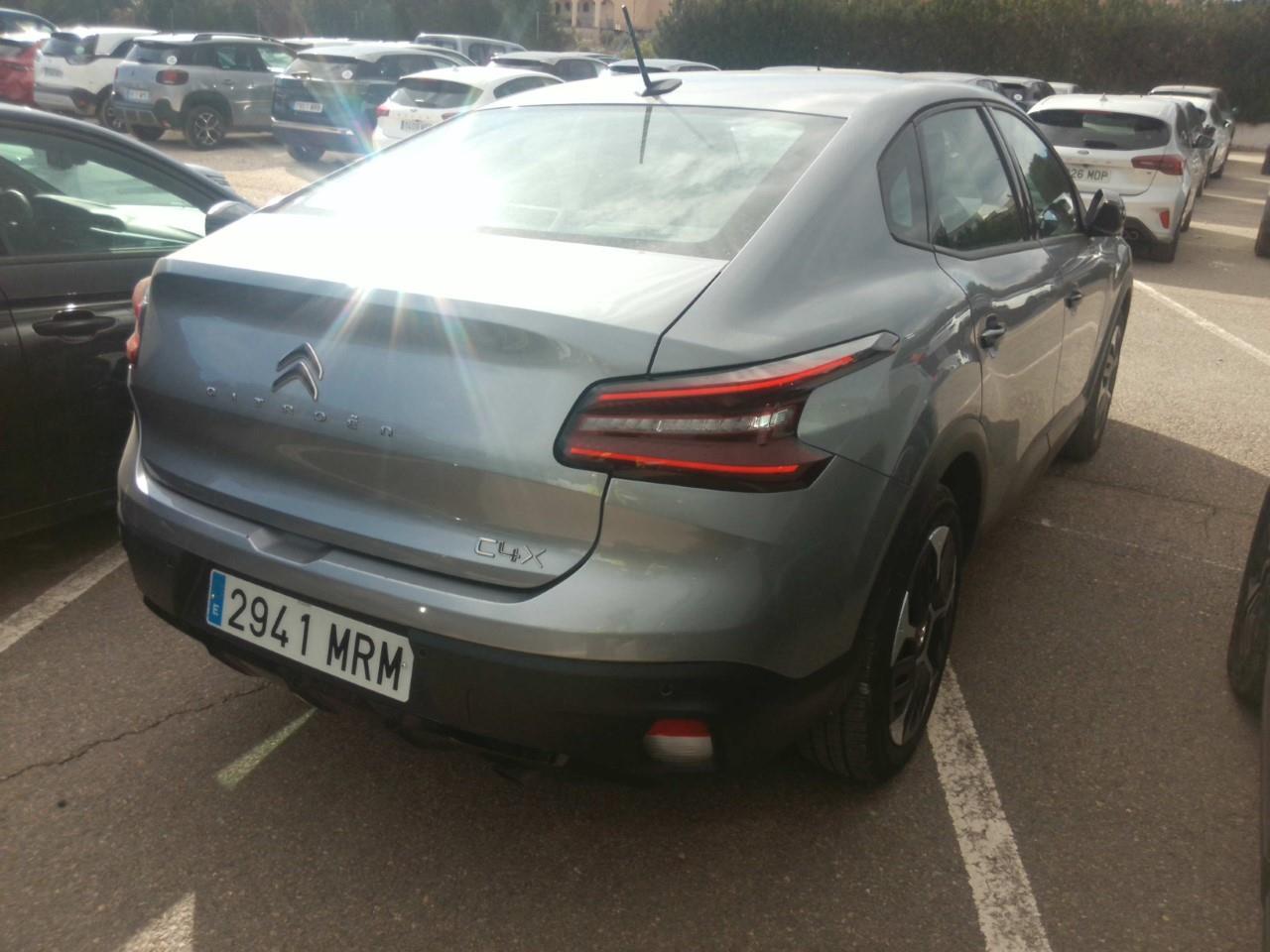 Foto Citroën C4 X 11