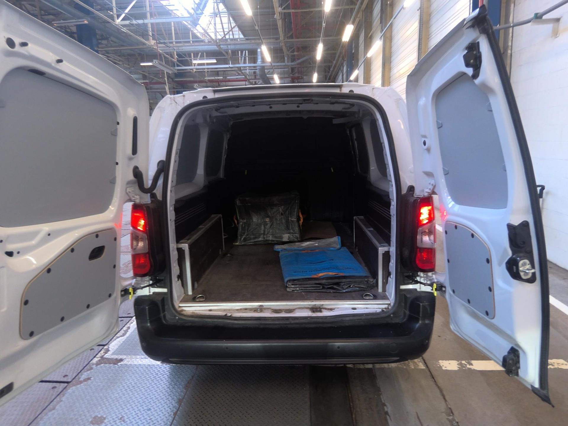 Citroen BERLINGO VAN TAILLE XL 950KG BLUEHDI 100 S&S BVM6 2024