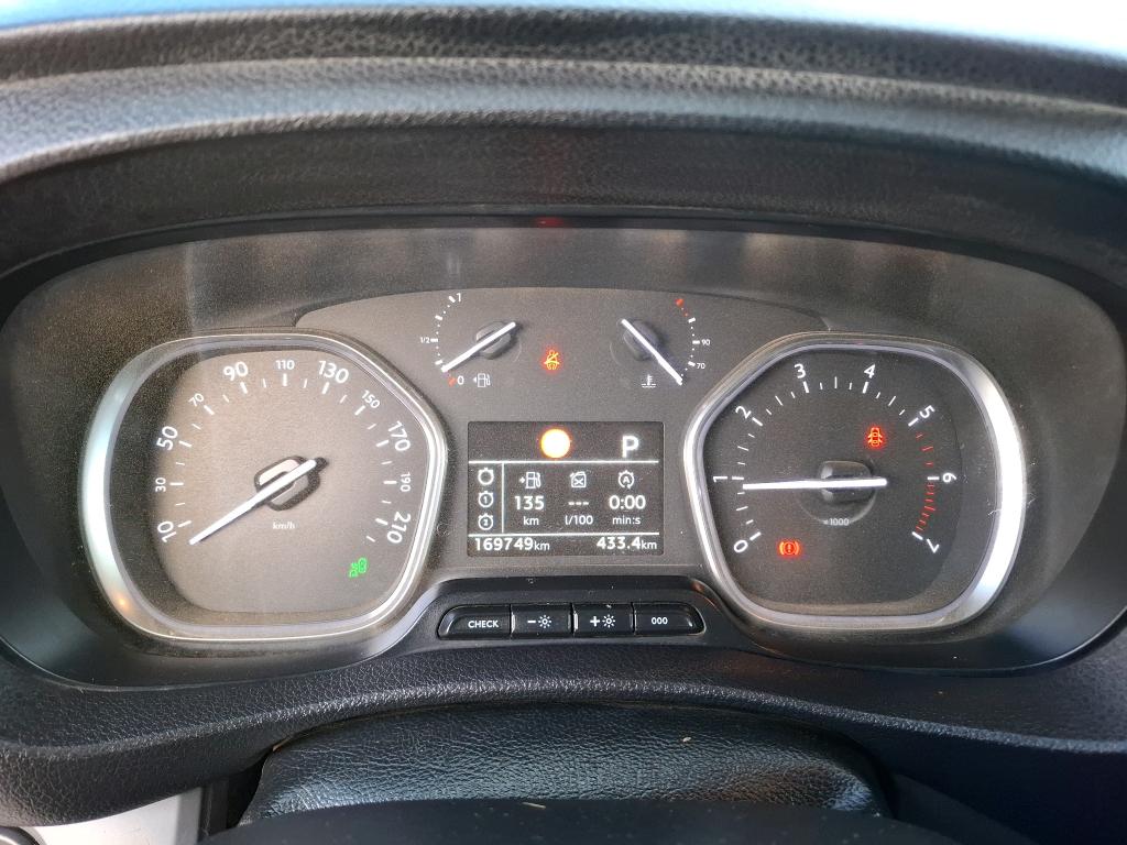 Peugeot EXPERT FGN TOLE STANDARD 2.0  BLUEHDI 120 S&S EAT8 ASPHALT 2021