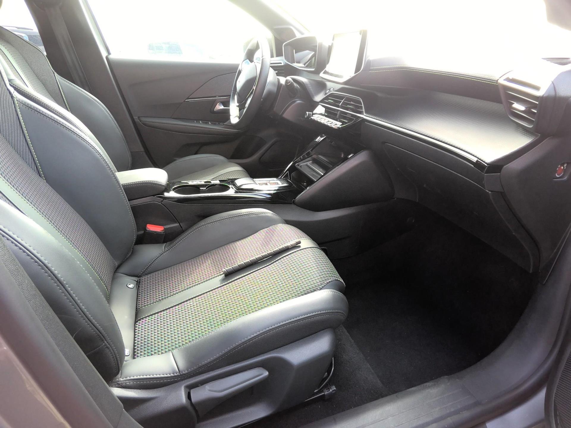 Peugeot 208 Electrique 50 kWh 136ch GT 2023