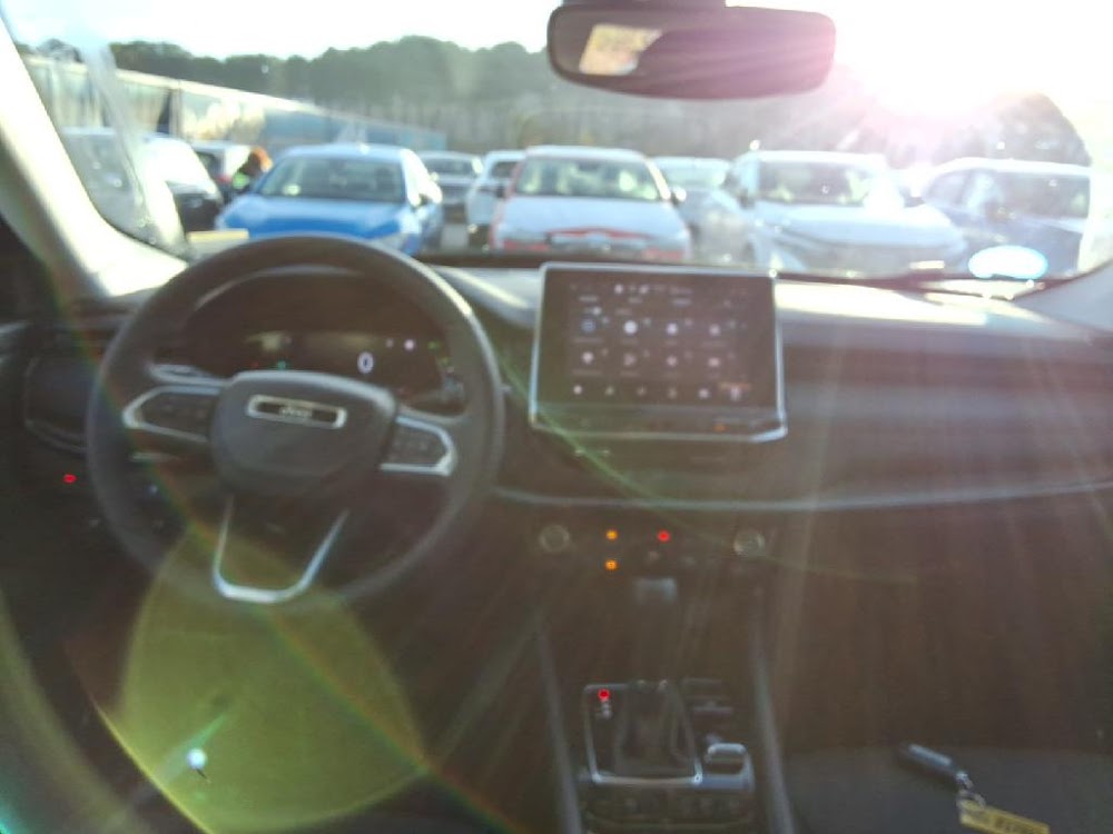 Foto Jeep Compass 13