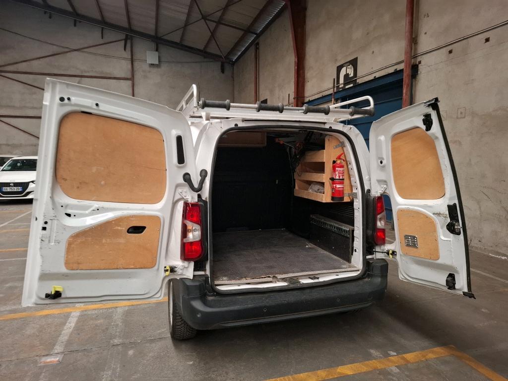 Peugeot PARTNER FOURGON STANDARD 1000 KG BLUEHDI 100 S&S BVM5 ASPHALT 2021