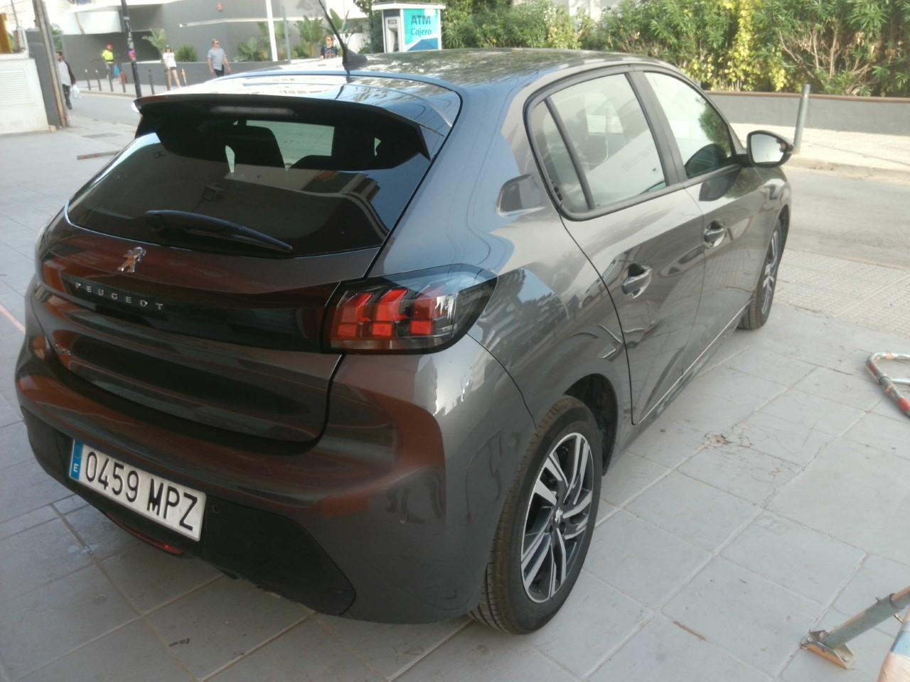 Foto Peugeot 208 4